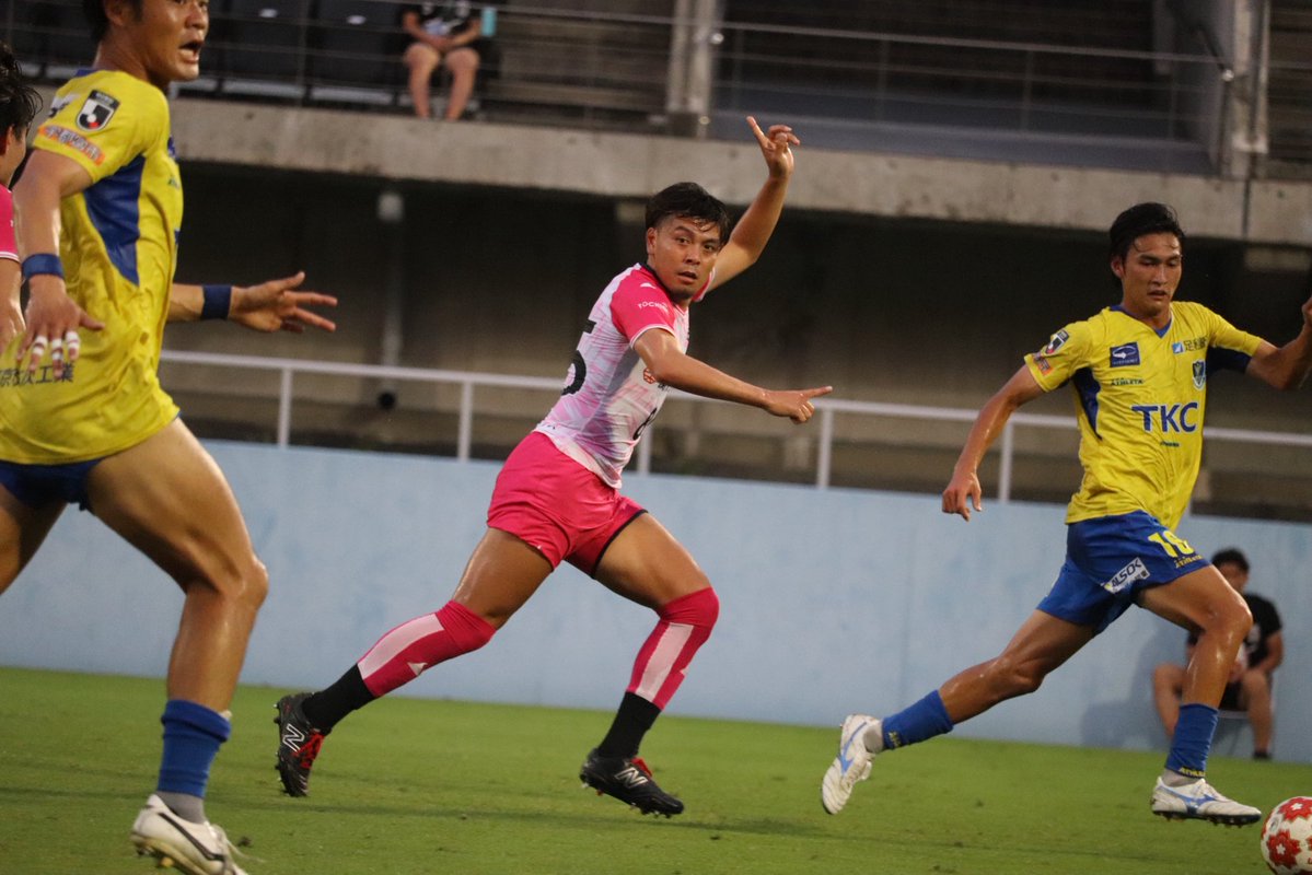 tochigicity2019's tweet photo. ◥◣𝐅𝐔𝐋𝐋 𝐓𝐈𝐌𝐄◢◤

🏆 NEZASカップ第31回栃木県サッカー選手権大会 決勝
⏰ 8/1(土)18:00KO
🆚 栃木SC
🏟️ ホンダヒート・グリーンスタジアム

✔︎ 栃木シティU-25 1-4 栃木SC

⚽️#劉炫緯 (61')

スタジアム、そしてそれぞれの場所からの熱い応援、本当にありがとうございました🤝 https://t.co/gcTpRpxBtA