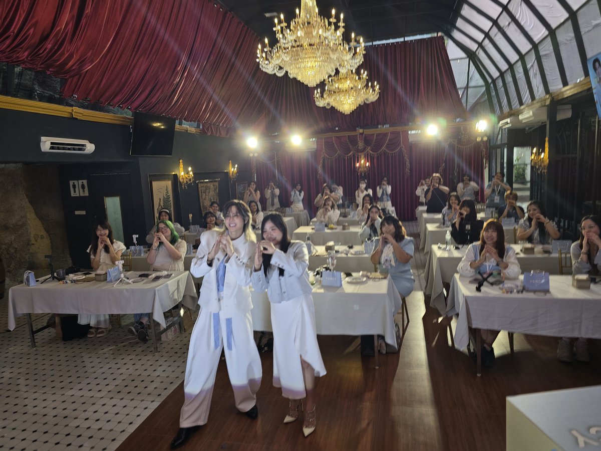 PercyOfficialTH's tweet photo. สำหรับงาน Percy Cafe Exclusive WorkShop with Pon ในวันนี้ต้องขอขอบคุณทุกท่านที่มาร่วมกิจกรรมกันในครั้งนี้นะคะ หวังว่าจะได้รับความสุขและรอยยิ้มกันกลับไปไม่มากก็น้อยนะคะ หากงานในวันนี้ผิดพลาดประการใด ขออภัยไว้ ณ ที่นี้ด้วยนะคะ แล้วพบกันโอกาสถัดไปนะคะ 🩵🙇🏻‍♀️✨️👏🏻

PERCY WITH PON
#PercyinCafexPon #PonThanapon