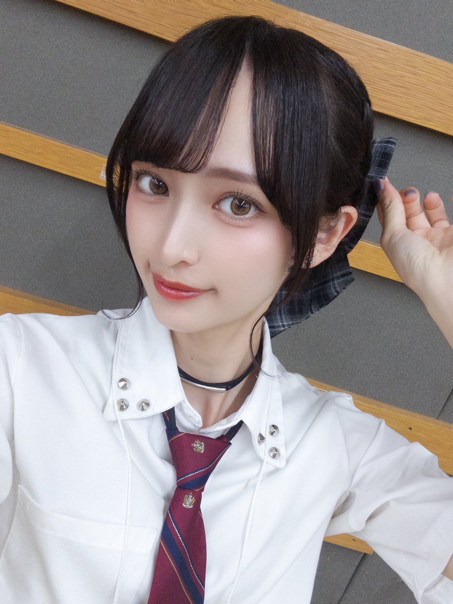 ALLY_whsp_'s tweet photo. TIF2026 2日目ありがとうございました🧸
本日もデカリボン！！！！！！
DOLL FACTORYの照明すごくかっこよかった💡
#ホワスピ https://t.co/X3Dbu2RUIR
