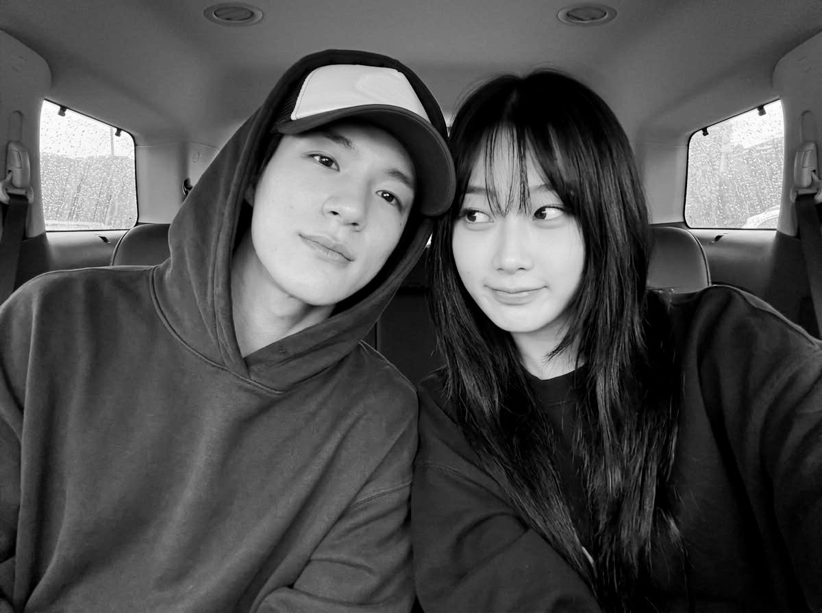 ljjenooo_'s tweet photo. Happy Girlfriend Day to the most beautiful girl. Thank you for loving me, believing in me, and making my heart feel at home. ❤️❤️❤️❤️ https://t.co/dHVFAOLRhb