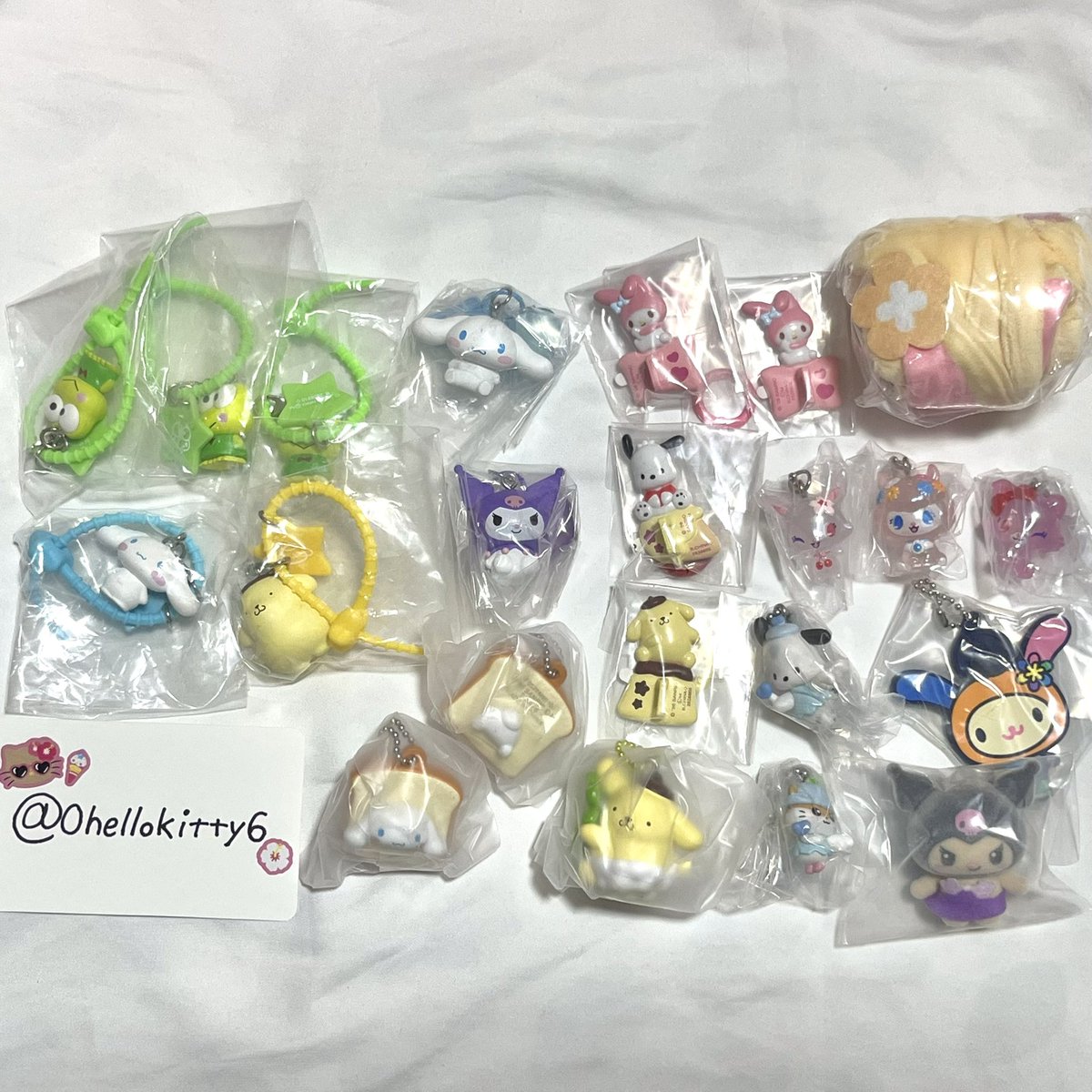 0hellokitty6's tweet photo. @Alan98606327 初めまして。
検索から失礼いたします。

当方の所持しているななほしポムポム、けろっぴと、
かぴぴ様のお持ちののクリスタルキティとの2：1での郵送効果は可能でしょうか？

手渡しでの効果を優先されているところ、申し訳ございませんがご検討いただけますと幸いです。
よろしくお願いいたします。 https://t.co/ALqjup8rBM