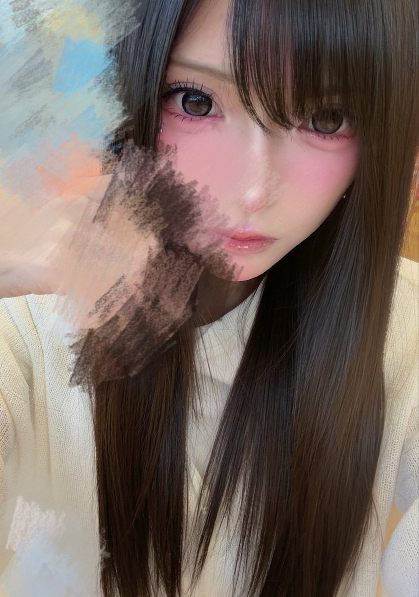 uuuznsi's tweet photo. 自我ᐡ ̳ᴗ  ̫ ᴗ ̳ᐡ角度でたいけいの見え方変わるのうざいよんまあ⚔️たいけいですが。はあ、抜け毛えぐいまた禿げる https://t.co/BFmmmrD1vZ