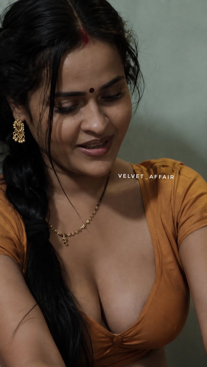 Velvet__affair's tweet photo. Prajakta Dusane 
#Prajaktadusane https://t.co/98itRLniMn