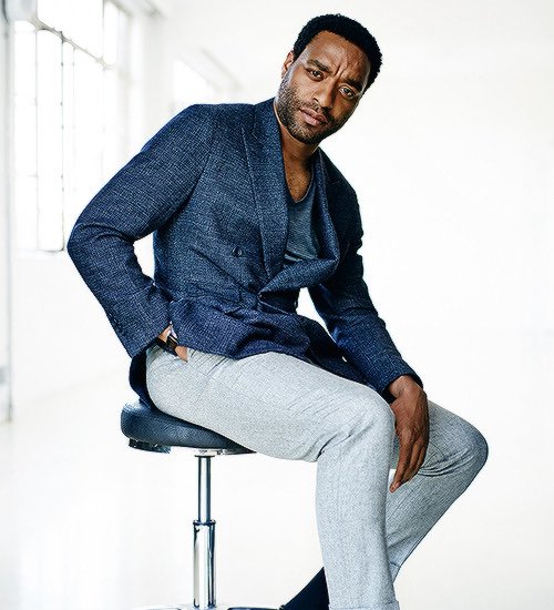 dailychiwetel's tweet photo. chiwetel ejiofor for dujour ⸝⸝ 2017 https://t.co/ucLZXicPqp