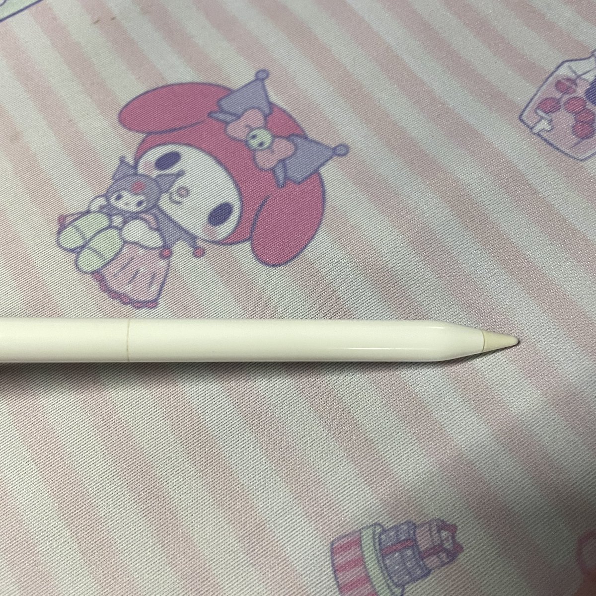 eieiphoneipad's tweet photo. Apple pen  gen1 390฿ ส่งฟรี
เขียนได้ปกติค่ะ สภาพตำหนิตามรูปเลยน้า
#ไอโฟนมือสอง #ไอแพดมือสอง #ปากกาไอแพด https://t.co/0dEx3kxM3B