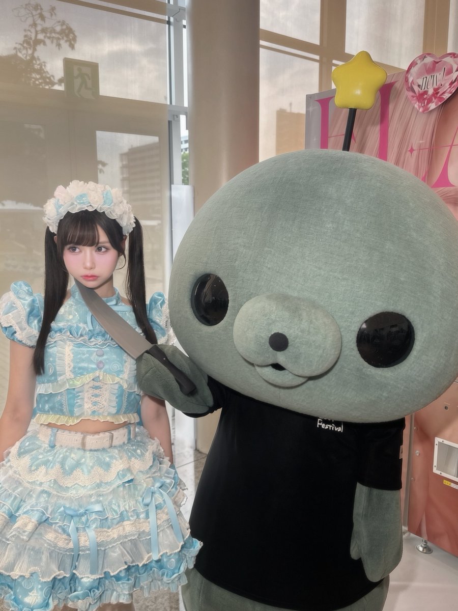 Piano_nonfic's tweet photo. びっくりした、タマに包丁突きつけられてるのかと思った https://t.co/B5M6LOAmXS