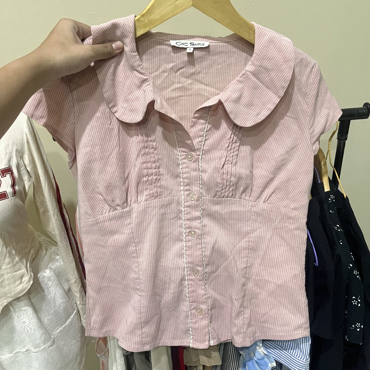RestyledSha's tweet photo. 🌸 ೃ࿔🌸*:･ 

HELP RT OR REP PLEASEE 🥹💗 

🔔 OPEN ORDERS TONIGHT AT 8.30 WIB

kemeja buat office look &amp; campus outfit!!! crop2 dan knit press body lucu-lucu!!!! ada brand juga 🌸 ೃ࿔*:･
 🌸shopee &amp; COD 
🌸BUY 3 GET 1 free ❗️ 
🌸keep event

ADA YANG MAU DI TAG??? 👀🌷 https://t.co/aq1TaY2CEd