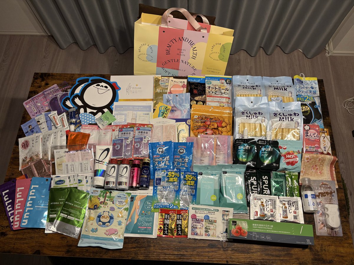 k_k080906's tweet photo. 1年目は全然だったけど2年目のドラッグストアショーはとっても上手に回れた👏
会場でご飯もデザートも食べれたし
ピックルボールも体験させてもらえた🩷
画面に映る丈くんを撮れなかった後悔以外は最高のドラッグストアショーだった♡ https://t.co/2wcL2KzY4E