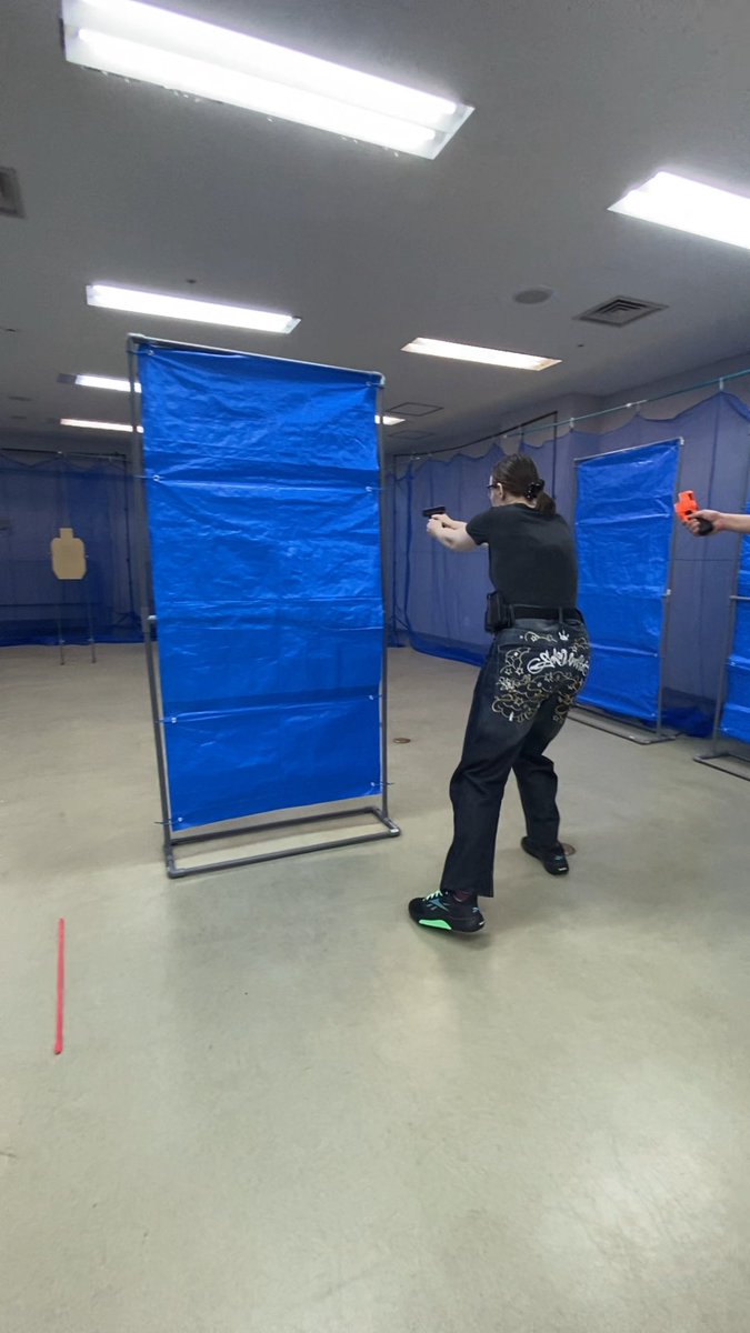 rt25shooters's tweet photo. スポーツ射撃教室＠モリタテニスセンターうつぼ

本日は【プラクティカル実践】を開催。
ステージにある物凄い数の要素をどう組み立てて射撃をするか、そのためにどういう練習をするかを2時間みっちりと。

次回は9/5(土)の予定です。 https://t.co/8Vb39oMaqP