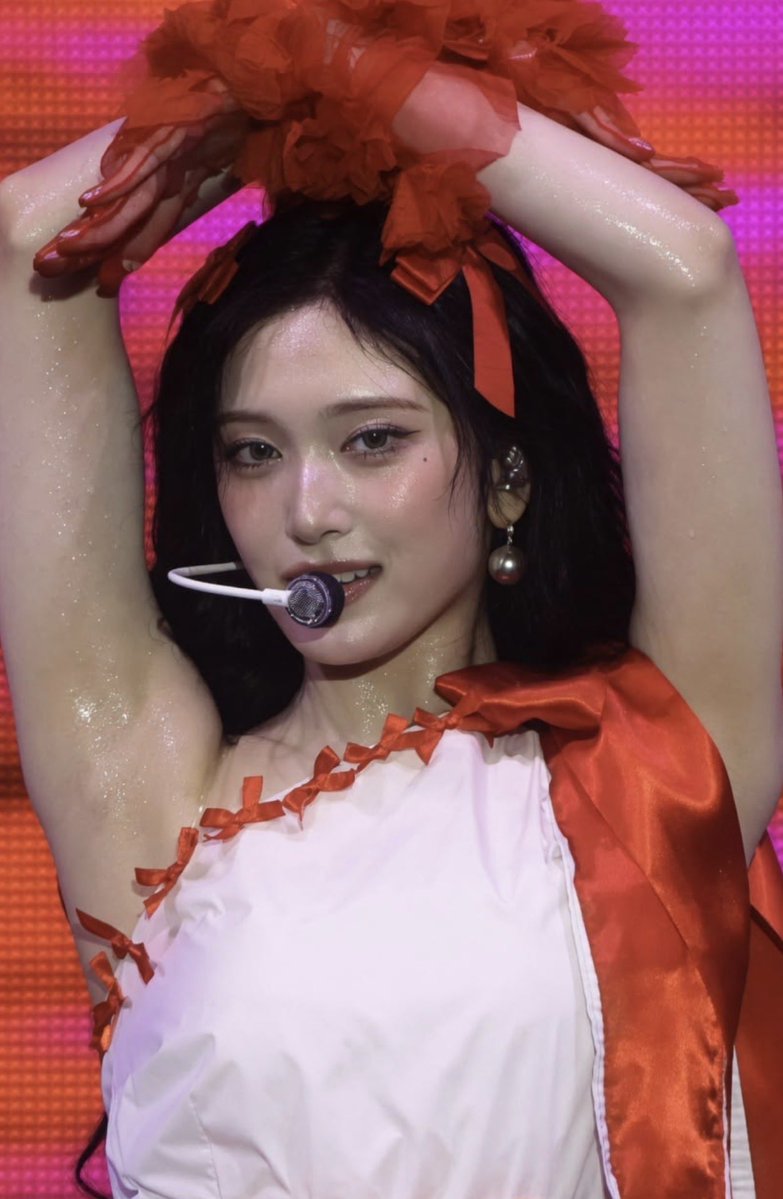 Dkkvajw's tweet photo. 이서 https://t.co/WTfUwFKPmu