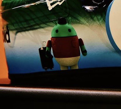 waspiastri's tweet photo. when oscar’s brazil 2024 helmet had loads of android bots showing different stories and moments from his life and one of them was just wearing a maroon tshirt 😭😭😭 https://t.co/ZzeOBDjUMa