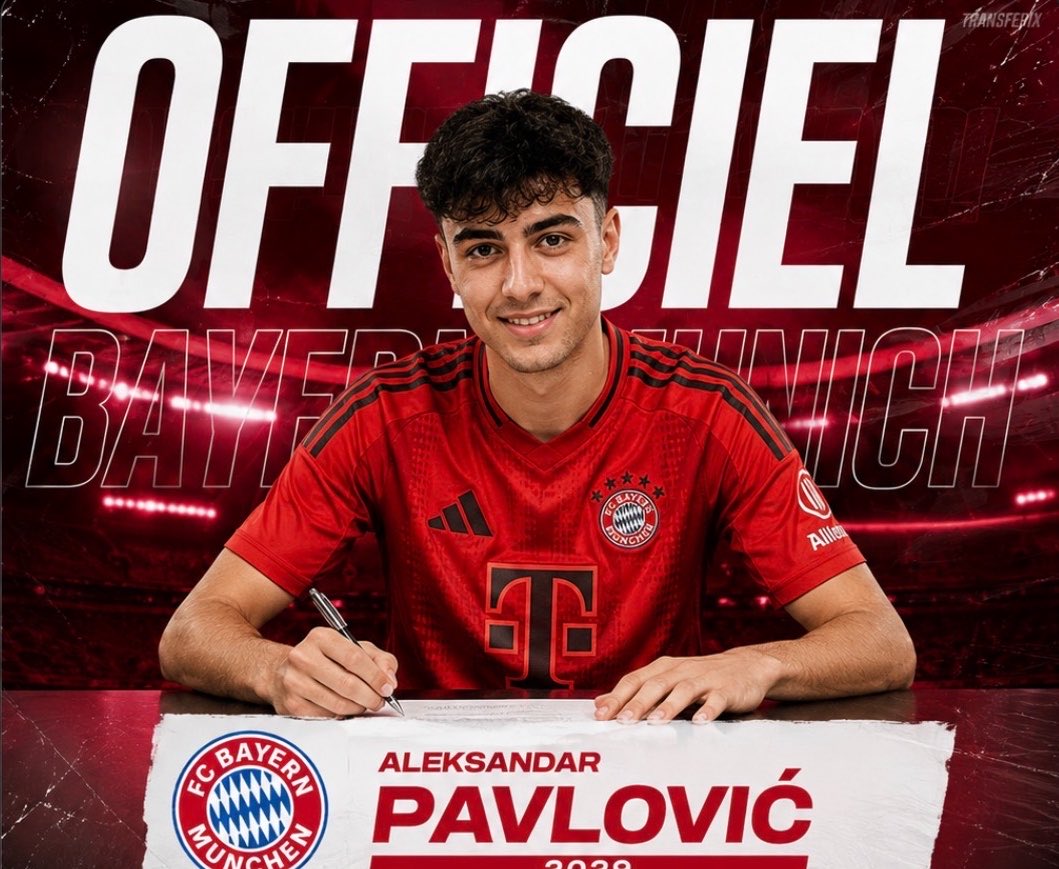 Transferix_'s tweet photo. 🚨 OFFICIEL ! ✍️ 

Aleksandar Pavlović prolonge avec le Bayern Munich jusqu'en 2029 ! 

Le milieu de 20 ans continue l'aventure à la maison.
#mercato #bayern #transfert https://t.co/ysG3AO3Ggm