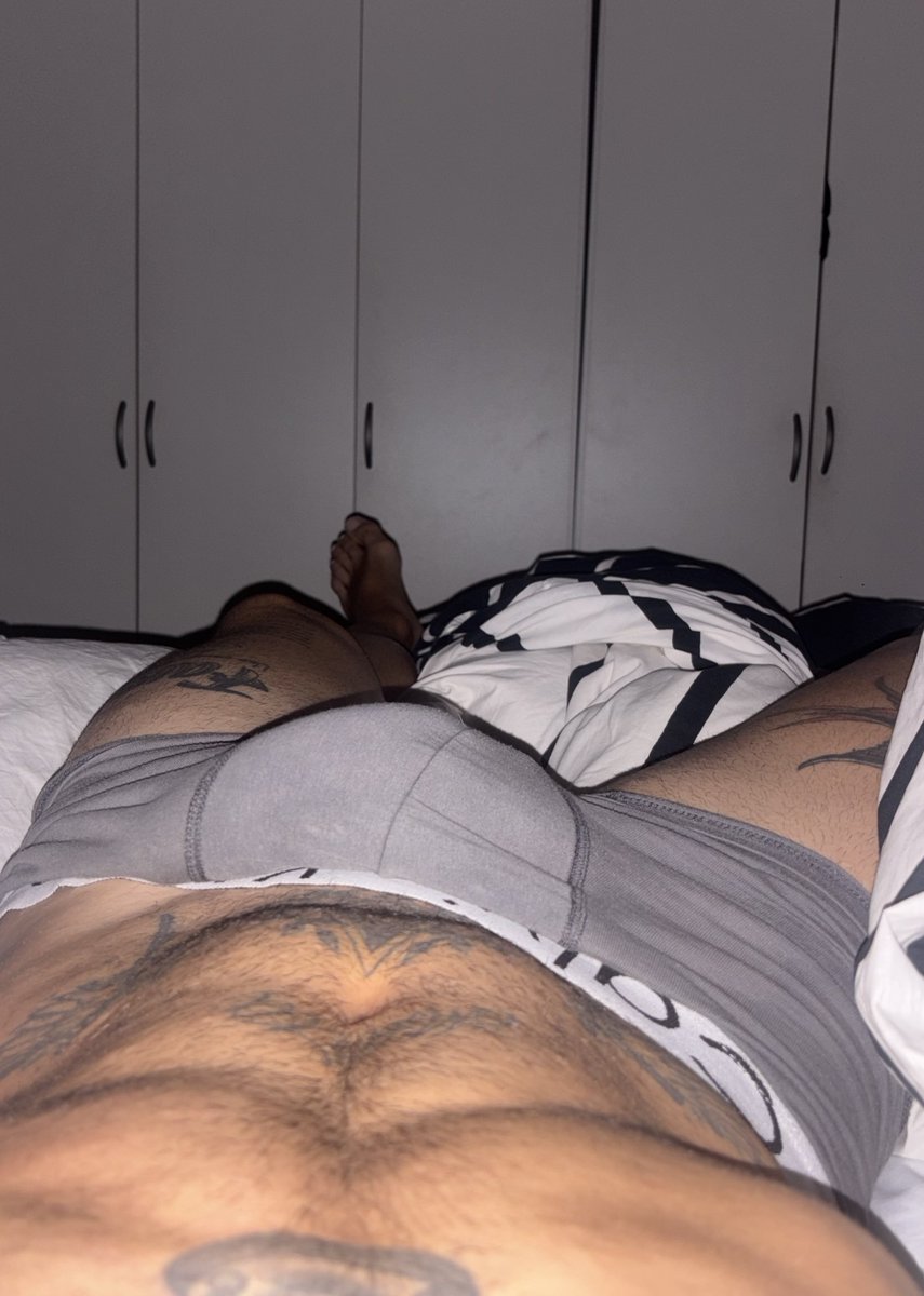 Chrisdov404's tweet photo. Sábado 🥱 https://t.co/gktJxYJDgZ