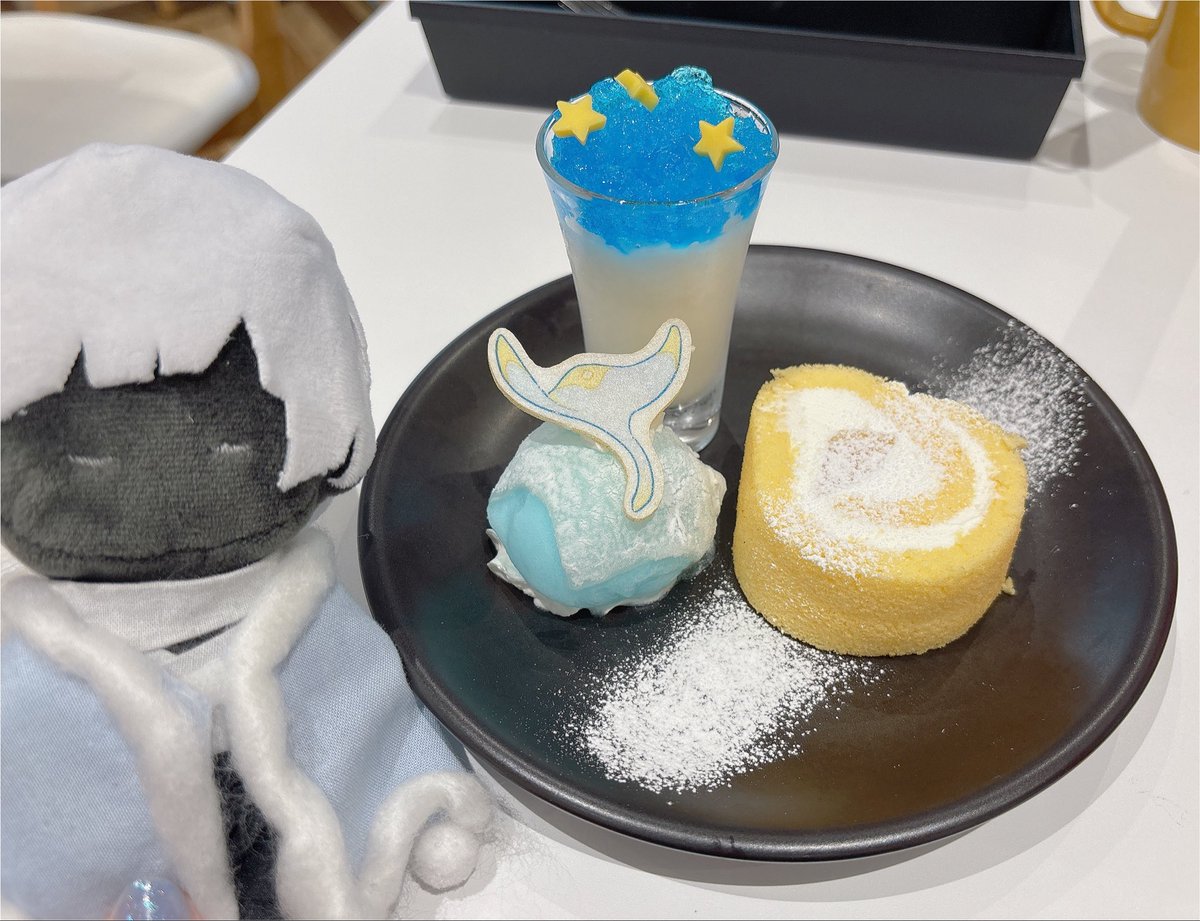koameskyaka's tweet photo. Skyスイパラコラボ行ってきました〜！🦐
美味しい可愛いの幸せ空間すぎた…
エビフライのソースってもしかして捨て地の……？ https://t.co/STDVxcBLlO