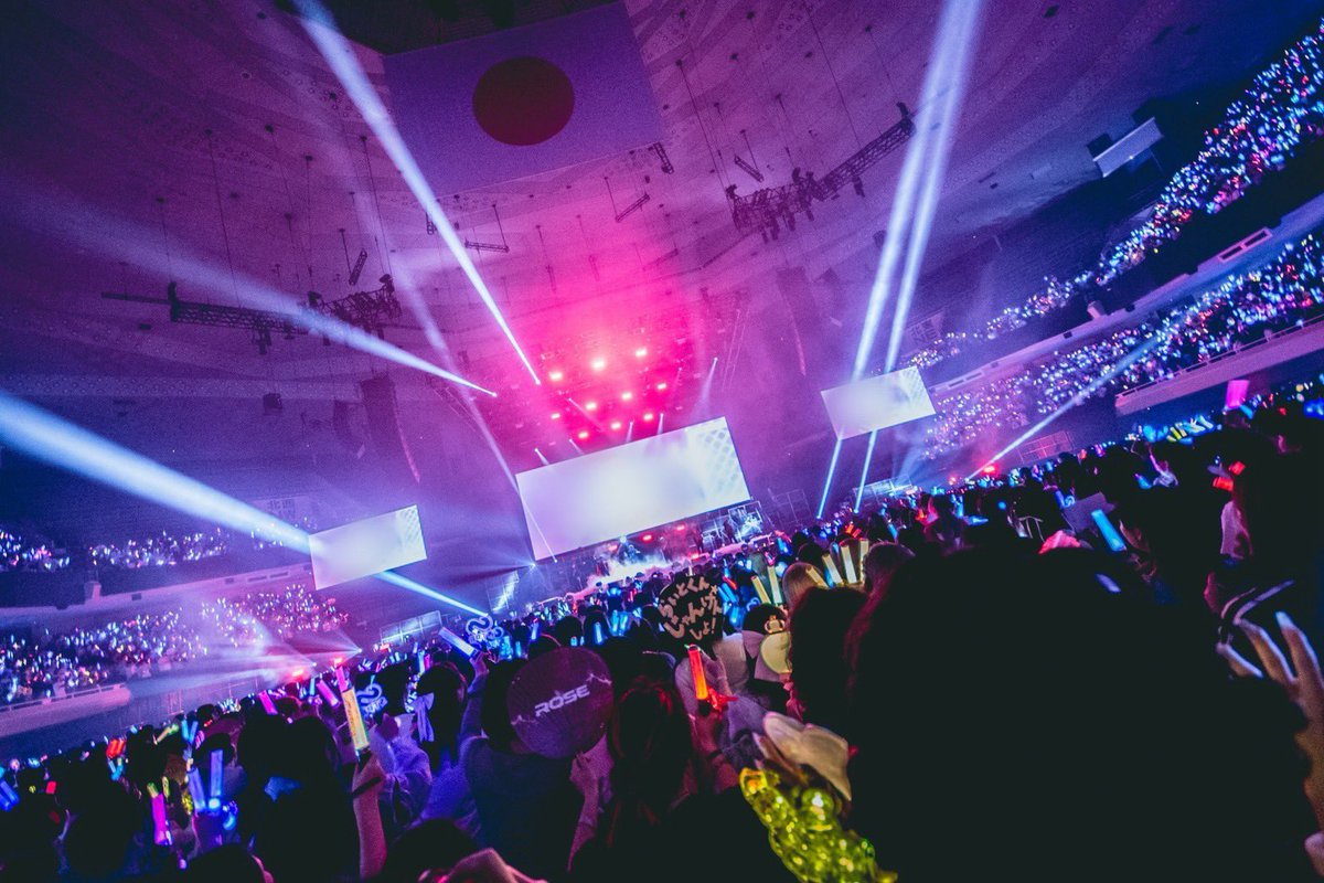 Lapiskawaii's tweet photo. 夢を叶えた日本武道館から今日で1年💍

この先も君は俺が守る https://t.co/soPRW56EFP