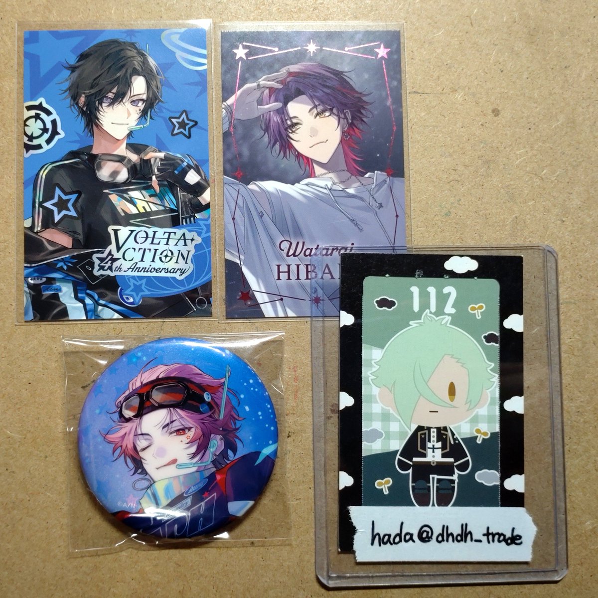 dhdh_trade's tweet photo. 【交換】 にじさんじ VOLTACTION 4thAnniversary チェキ風カード 缶バッジ

譲▷画像1枚目

求▷画像2・3枚目○印

郵送でのお取引となります。検索からでもお気軽にお声掛けください。 https://t.co/QkdvABcA2d