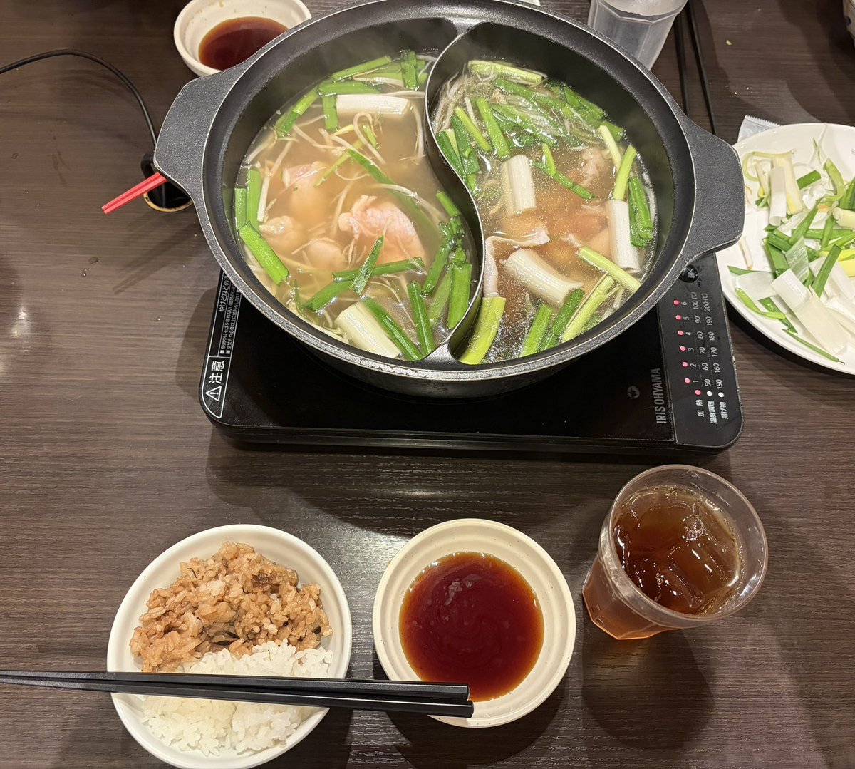 2twinklelilstar's tweet photo. 本日の夕食はしゃぶ葉へ🥩
会計時に第一ライフグループ（8750）のベネフィット・ステーション（会員制生活総合サービス）を利用して8%off
支払いには、すかいらーくHD（3197）の優待券を利用して手出しなし(๑•̀ㅂ•́)و✧
株主優待コンボ万歳🙌✨
暑さに負けず、8月も株主優待生活全力で楽しみまーす🎶 https://t.co/xb9IwDE8lg
