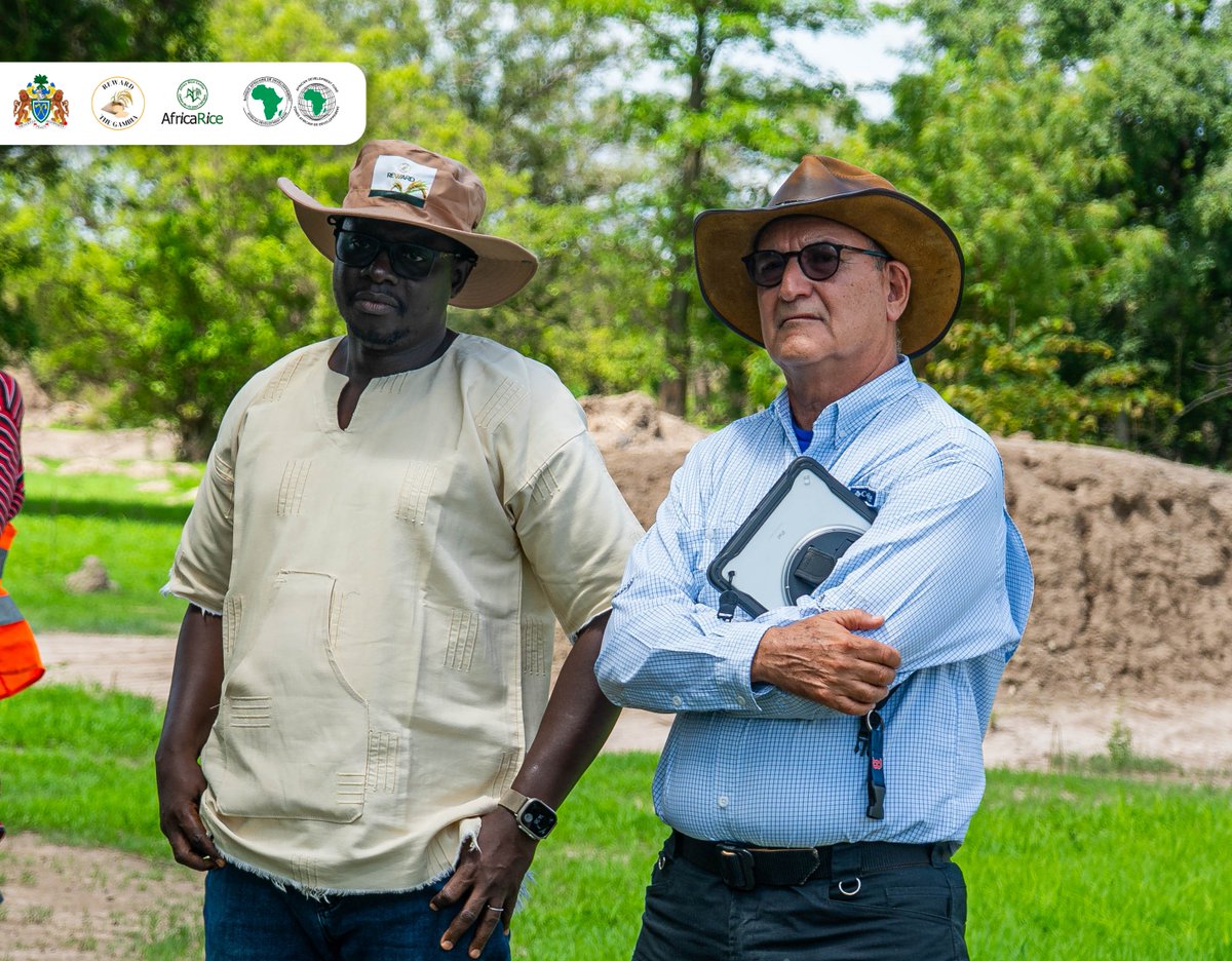 RewardGambia's tweet photo. 𝐃𝐀𝐘 𝟒: 𝐌𝐚𝐧𝐝𝐚𝐭𝐨𝐫𝐲 𝐒𝐢𝐭𝐞 𝐕𝐢𝐬𝐢𝐭𝐬
Prospective bidders continued mandatory site visits across Lot 5 in the North Bank &amp; Lower River Regions, inspecting proposed rainfed &amp; climate smart irrigation schemes to assess site conditions &amp; prepare technically sound bids. https://t.co/HD0prhVhLD