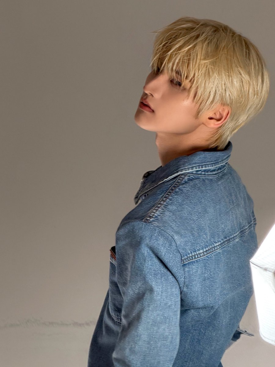 CUBE_NOWZ's tweet photo. 𝔸𝕔𝕙𝕚𝕝𝕝𝕖𝕤

#NOWZ #나우즈 
#윤 #YOON 
#Achilles https://t.co/EhPvv6jn1R
