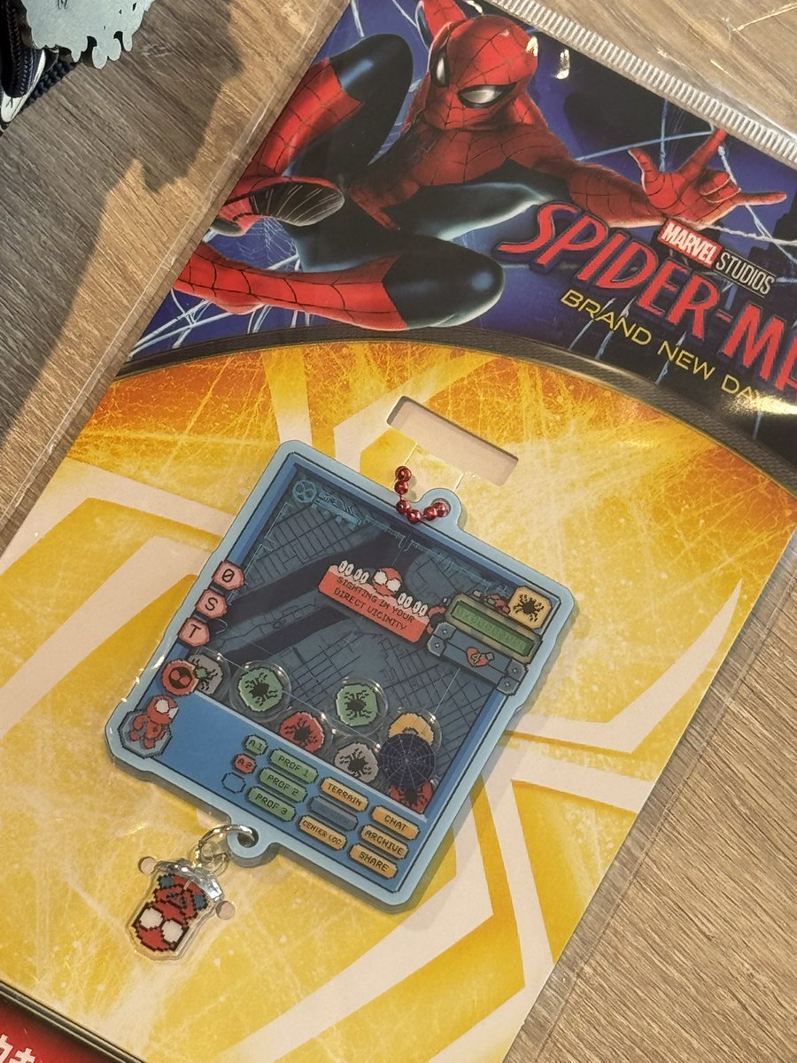 Cat_ca46's tweet photo. スパイダーマン２日連チャンで観てしまった
今話題の例のキーホルダー地元の映画館は秒売れ
他県の市の映画館に切ったら一つ残ってて買ってしまったのだ https://t.co/Zh8sWFubmV