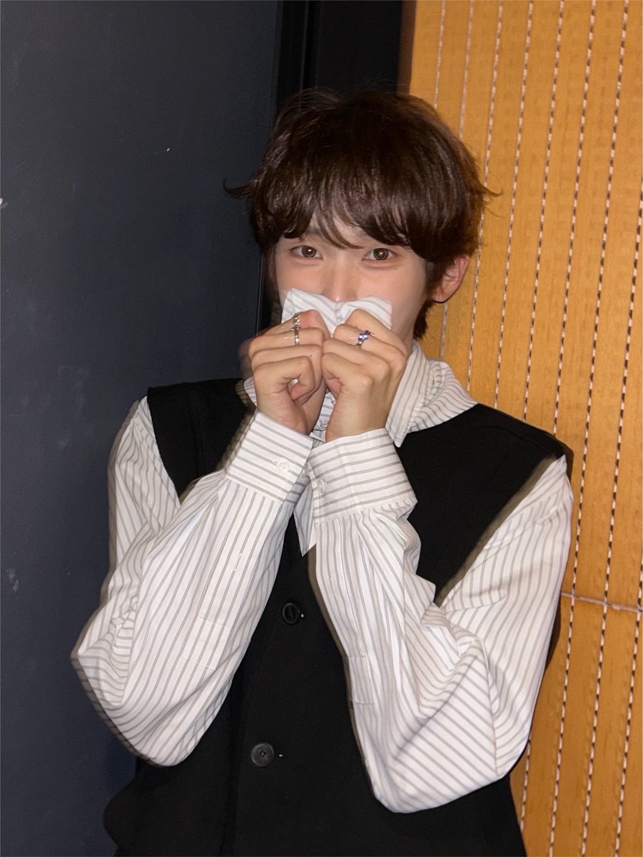 an9eum's tweet photo. 막방까지 넘 고생 많았어!! ദ്ദി◝ ⩊ ◜) https://t.co/CpwjhQxrcl