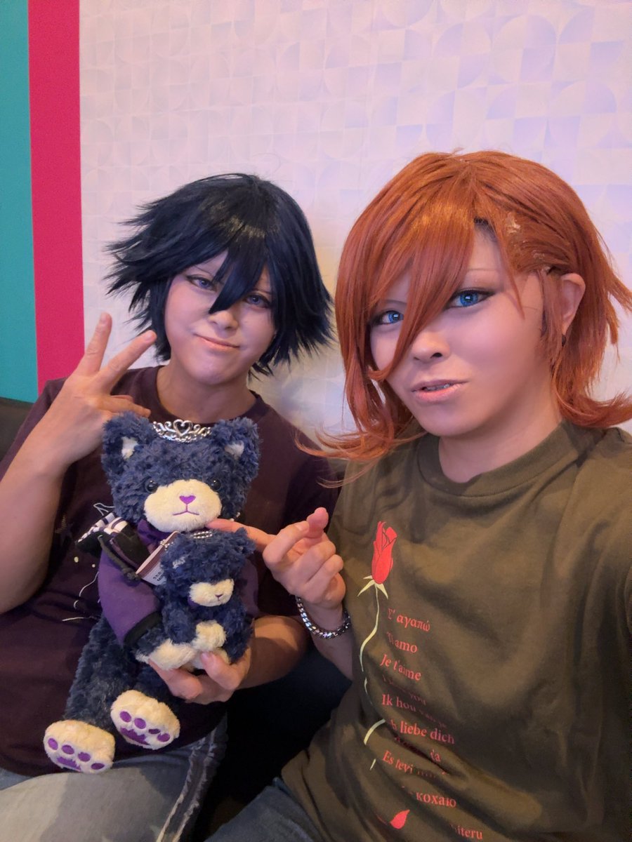 hijka's tweet photo. みんながコスサミ楽しんでる中、こちらは久々にコスカラでレンやって参りまして。
低音カラオケ楽しかったー！ https://t.co/DrmyzaikLM