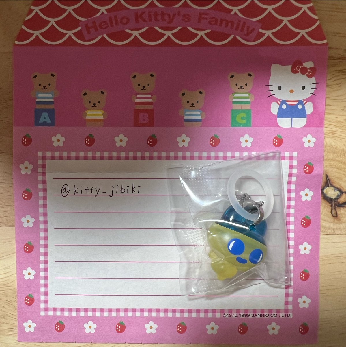kitty_jibiki's tweet photo. 交換　たまごっち　めじるしアクセサリー　tamagocchi paradise

譲　まめっち (ほーほっちもあります)
求　みみっち

郵送にてよろしくお願いします🥺❤️‍🔥
お気軽にお声がけください。 https://t.co/psN4oe5Vbp