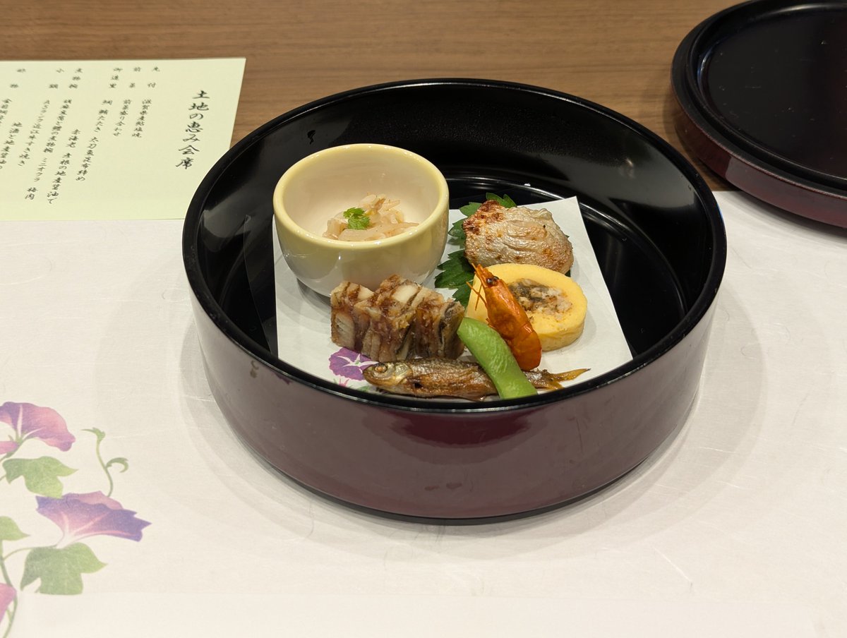 mofu_frogVR's tweet photo. 今日の美味すぎ夜ご飯達 https://t.co/Z2QWy2kvNb