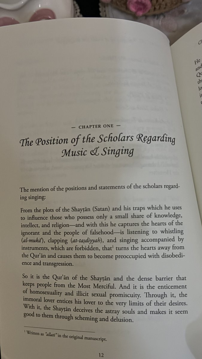 _zayyxxx's tweet photo. This is just the first page. 

A whole book written on the dangers and negative effects of music. 

May Allāh make it easy for everyone and guide us all. https://t.co/cRPzivbFEh