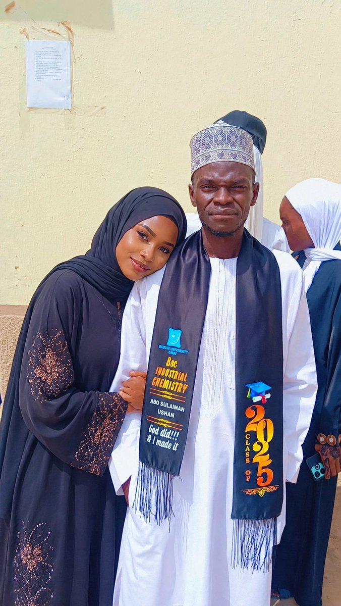 X_Sponoton's tweet photo. Happy married life to me. https://t.co/PyGwxqT50D