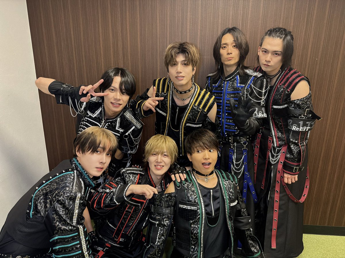 info_ReLIT's tweet photo. ReLIT 8th Single「炎上 / ばかっけぇ!」
発売記念撮影会 in 大阪📸
ご来場ありがとうございました！

明日8月2日(日)は、
セブンパーク天美 AMAMI STADIUMにてフリーライブを開催！🔥🥁

観覧無料となりますので、ぜひお気軽にお越しください💫

▼詳細はこちら
https://t.co/sZWH9obi7o

#ReLIT #ReLIT炎上
#ばかっけぇ