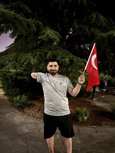 kronikkdokuman's tweet photo. Bu toprakları bizlere vatan yapan Gazilerimizdir. 🇹🇷 https://t.co/B2e1cMtr67