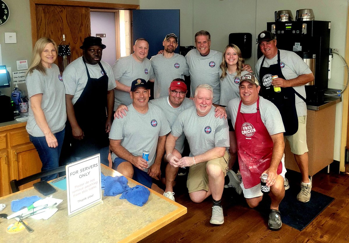 rshaver11's tweet photo. Thank you @WayzataPost118 and all the people who joined us Friday night for our 2nd annual Broasted Chicken Dinner supporting @RSCRCF -it was a huge success!! And thank you @93XRadio @93xhams for your incredible support!! https://t.co/McZNJZFg7x
