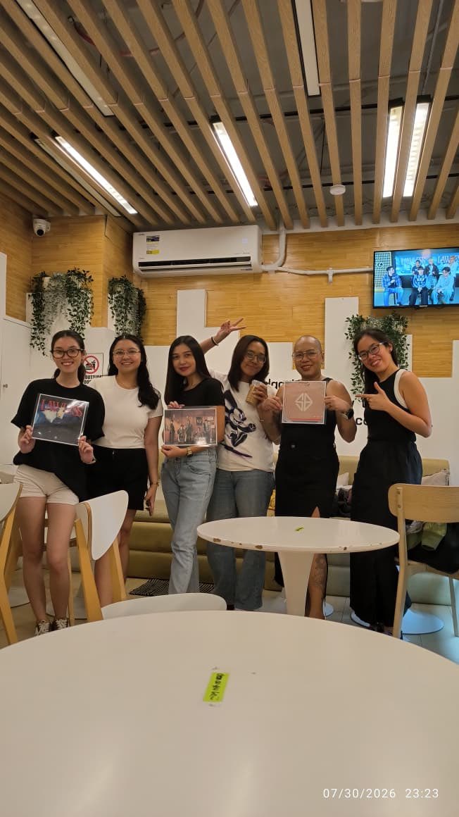jineenai's tweet photo. It all started with a simple thought.

Since Ninang @TourismPHL organized the 1am watch party, I couldn’t stop thinking about the women, especially those traveling from far away, who would be waiting in the middle of the night. So I offered a space where they could rest, hang out for a while, and meet fellow A’TIN they could safely walk with to Luneta.

Then one A’TIN reached out and offered to sponsor 50 cups of coffee. But she didn’t stop there as she ended up giving even more than what she originally promised.

Moments like this remind me that A’TIN is more than just a fandom. We are a real Filipino family. We look out for one another, make sure no one gets left behind, and show up whenever someone needs help. No one forces us to do it. It just comes naturally.

And I believe that’s because of what SB19 has built. They are more than a boy group, because SB19 is a movement. They have always shown love not only for each other and their fans, but also for the Philippines. They carry our country with pride wherever they go and use every opportunity to uplift Filipino talent and share our culture with the world.

That mindset has shaped this community.

The kindness, generosity, and genuine care we show each other didn’t happen by accident. It reflects the values SB19 continues to live by. Their actions have inspired us to extend that same love and care to our fellow A’TIN.

So thank you to the A’TIN who made this possible. Your generosity brought so many smiles today.

And thank you, SB19, for building something that goes beyond music. You didn’t just create a fandom, you built a community, a family, and a movement that continues to inspire people to care for one another.

This is what it truly means to be A’TIN. 💙

Congratulations, @SB19Official  💙

SB19PALOOZA FESTIVAL
@SB19Official #SB19 
#SB19atLollapalooza