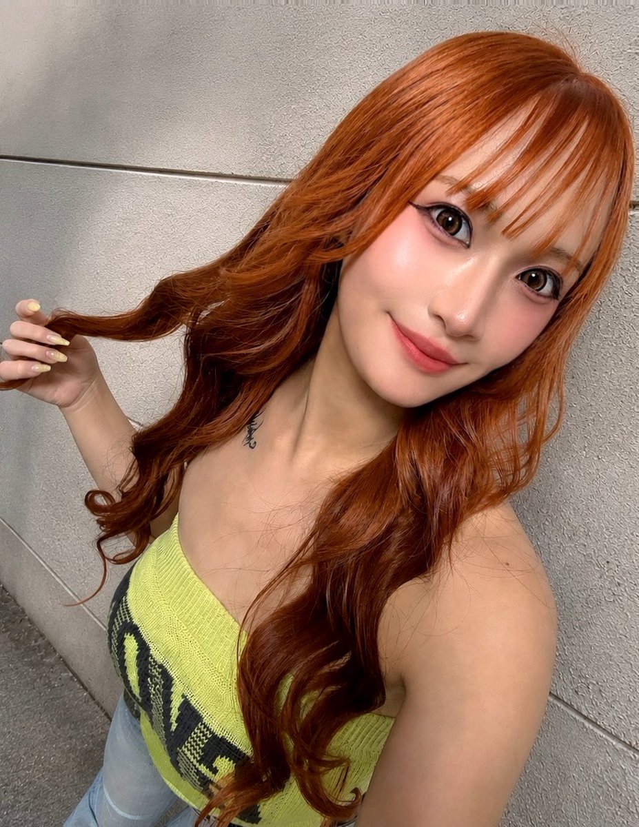 Tomorena073's tweet photo. ワンピースのナミにしてくださいって言った🍊 https://t.co/lhPs9WsOhb