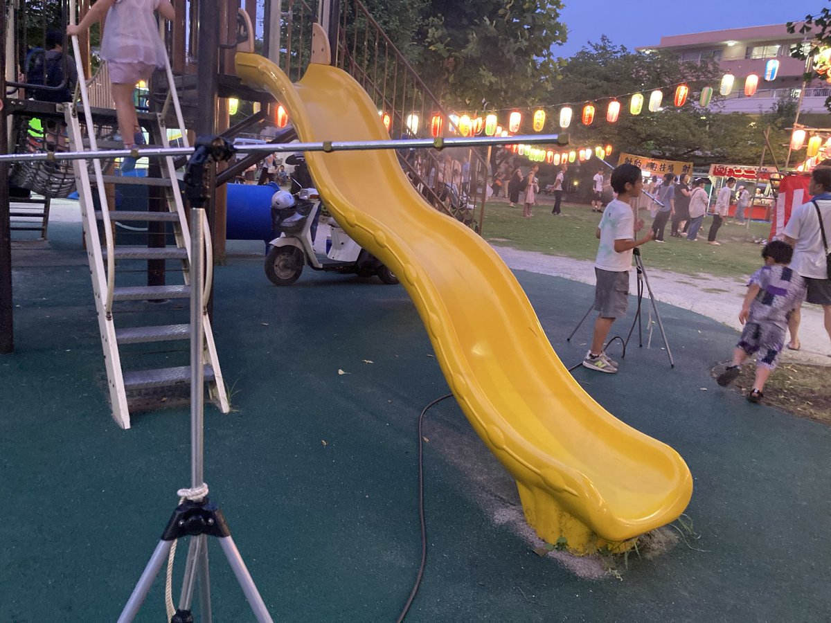 nasunosukestuff's tweet photo. 始まったー🎵
#八広 #吾嬬西公園 #八広西八町会 #盆踊り #寺島茄子之介音頭 https://t.co/pn7Ze6laZE
