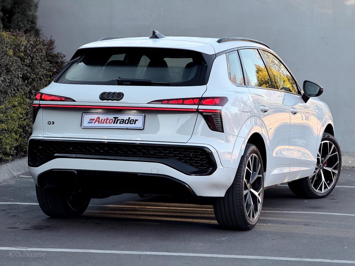 AutoTraderSA's tweet photo. We drive @audisouthafrica's new Q3. Would you spend a million rand on one of these? https://t.co/9cJO7Gthjn
#AudiQ3 #AudiSA #PremiumSUV #CompactSUV #SUVSA https://t.co/vTTSU9WXse