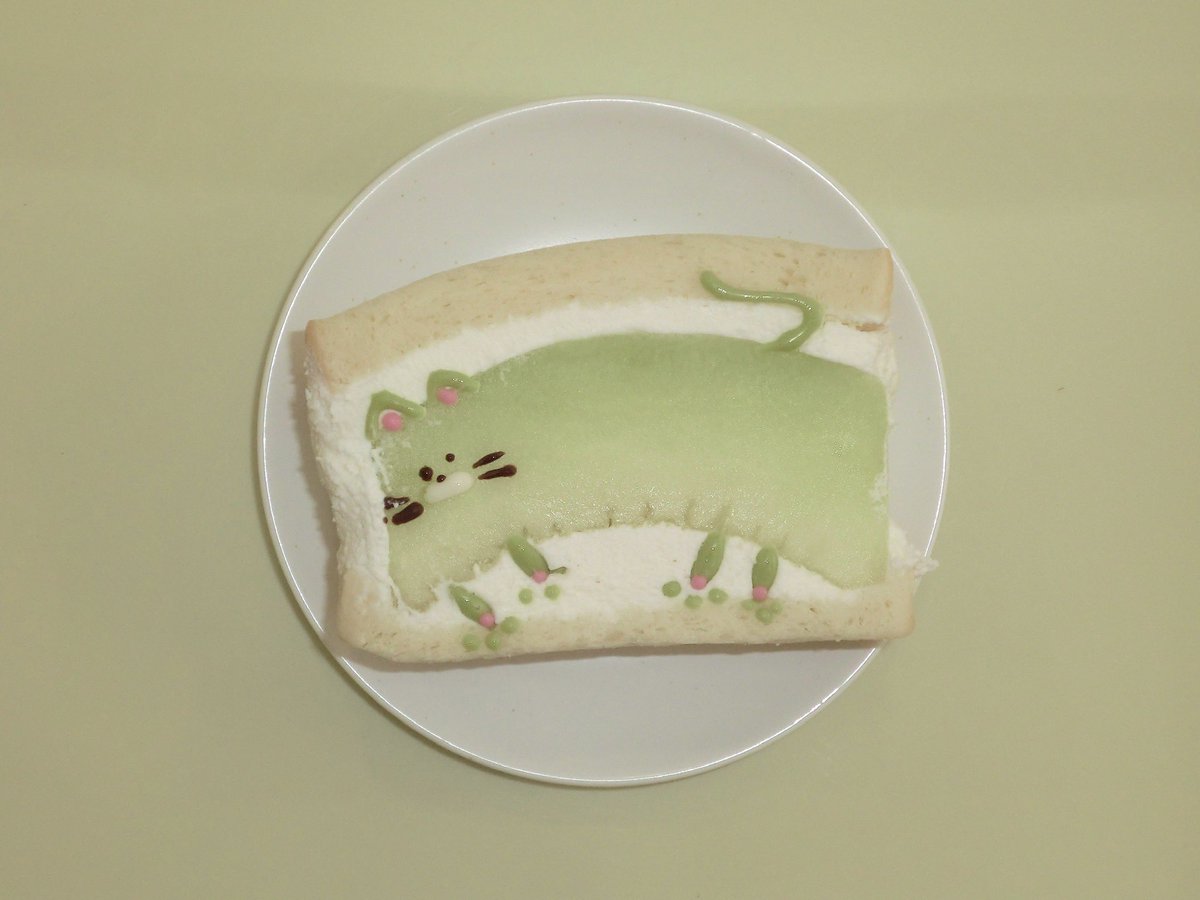 WANNYYAA's tweet photo. 랜드로드 커피

고양이 멜론산도랑 고래 복숭아산도 ᵔ  ̫ ᵔ https://t.co/AMgcpehozu