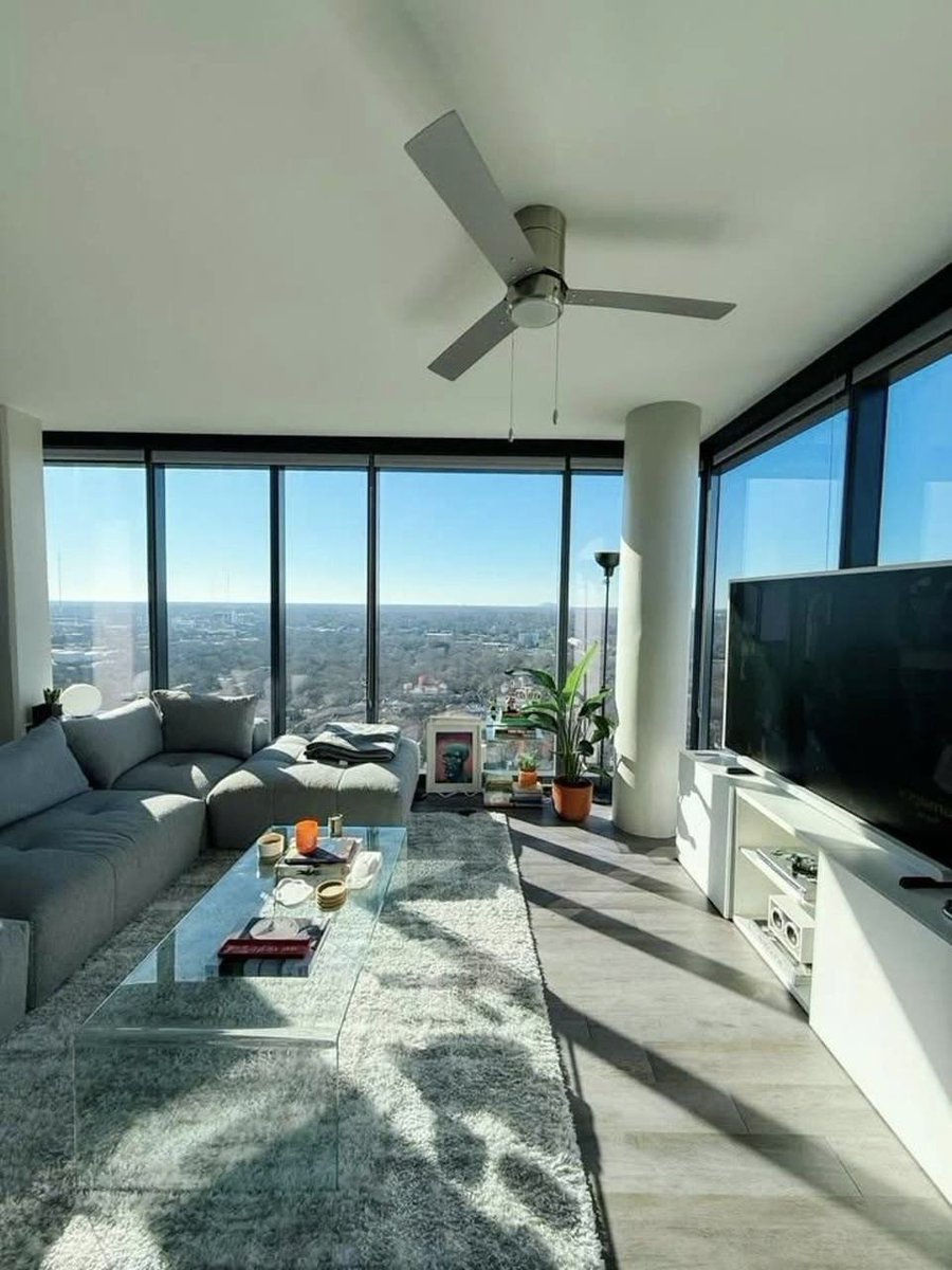 INTERIORPORN1's tweet photo. I would do ANYTHING for an apartment like this https://t.co/2dhwiwZsfw