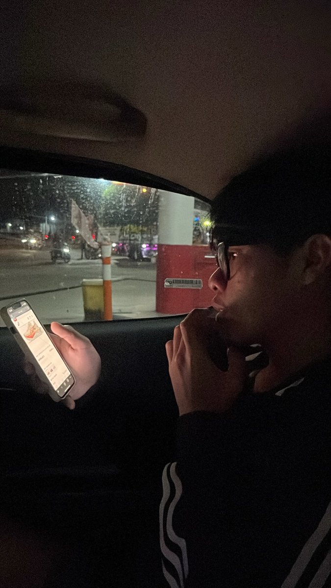maemegampang's tweet photo. @dahmaembelum wes persiapan https://t.co/sYhNEq7mZD