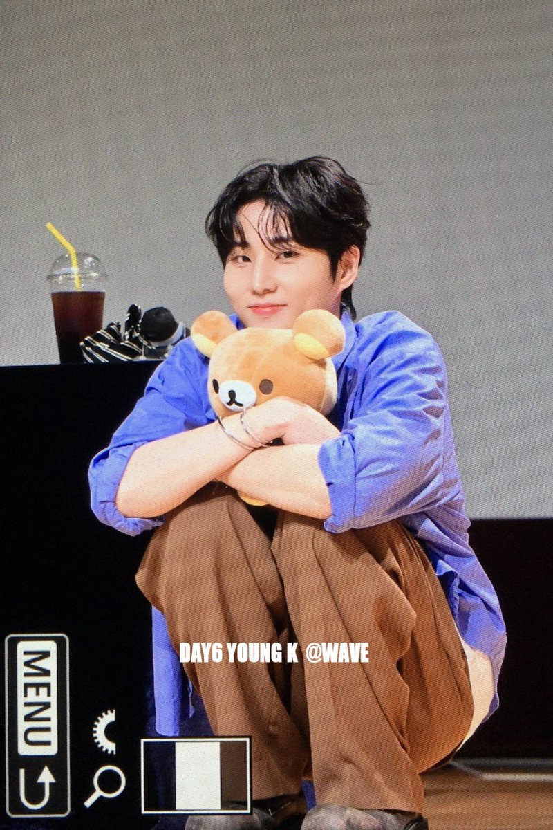 waveto_6's tweet photo. 260801 너무귀여워....... #DAY6 #데이식스 #YOUNGK #영케이 https://t.co/RJLhwpbJzo