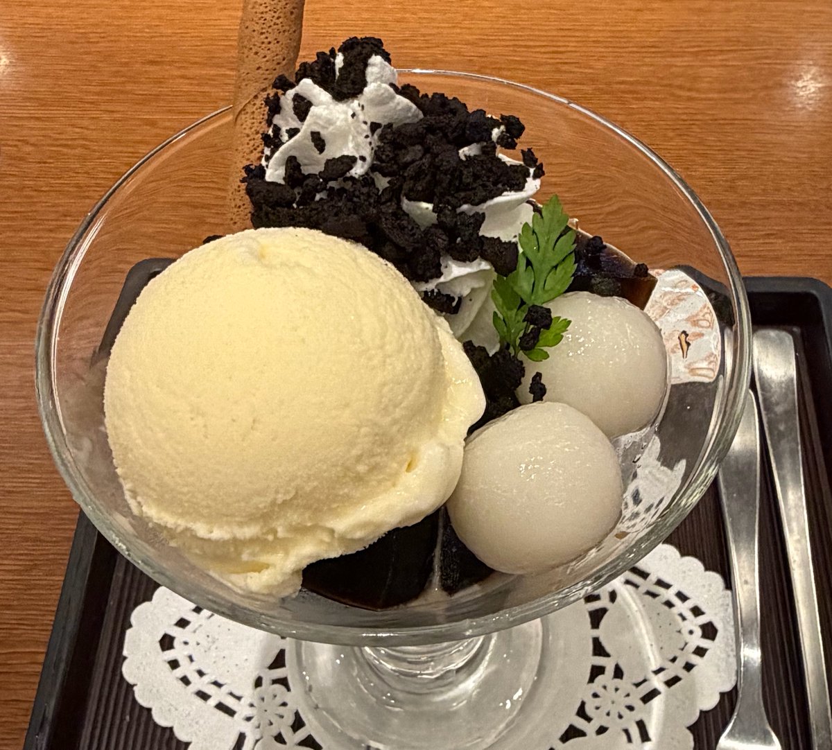 sss0i1's tweet photo. @maru99wa じゃーん、珈琲ゼリーパフェ🥹💓💓💓 https://t.co/7PA5Ig1oZ1