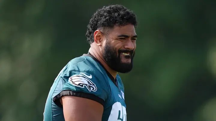 WordOnTheBirds's tweet photo. “It is fun seeing now, understanding the concept of stretching the defense. You kind of ask yourself, like ‘Wow, offensive linemen have done this in the league for years? This is fun.”

— Jordan Mailata https://t.co/sqX5D9cdHs