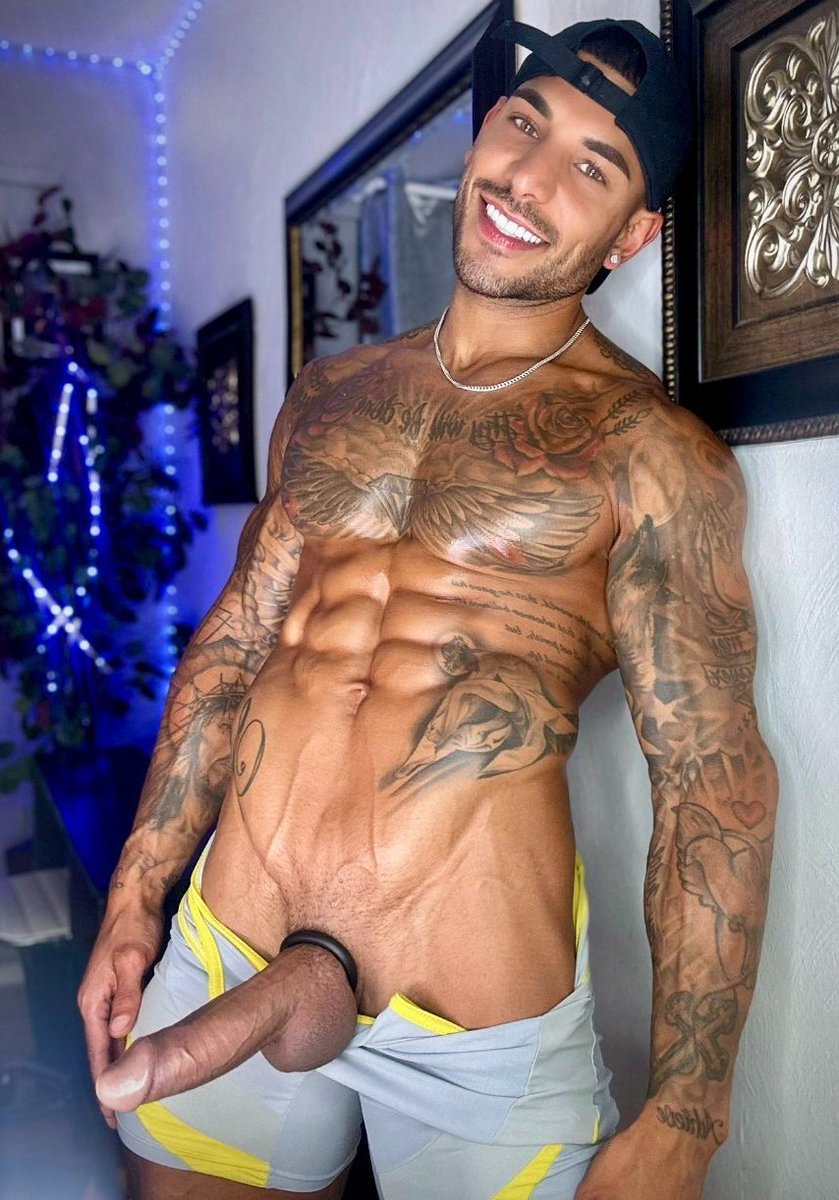 mrexoticvip's tweet photo. Just finished filming something really filthy. No cuts, just pure raw top energy. Want it?https://t.co/NJ7MekiUDH https://t.co/kRNuttbMCs