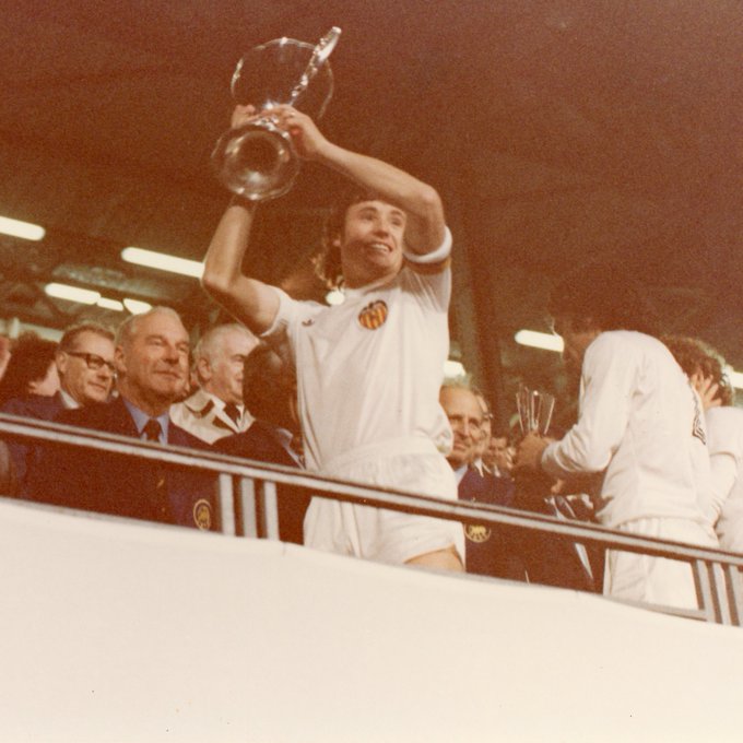 Valencia CF tweet media