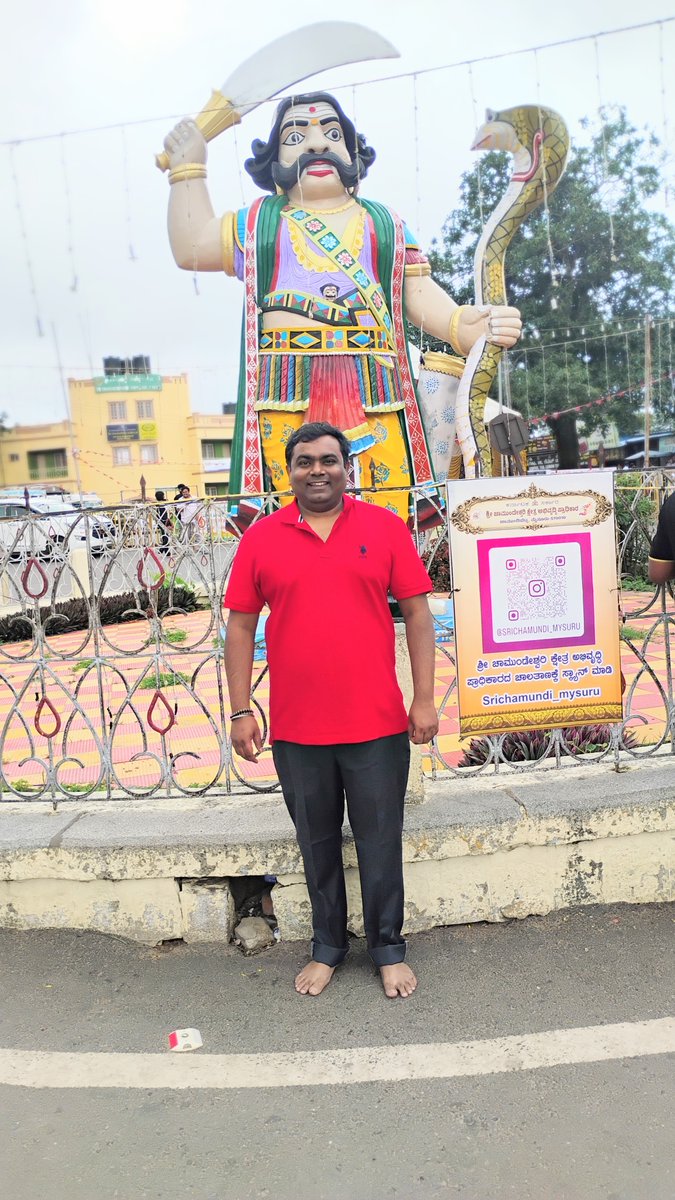Mithra_y's tweet photo. At Chamundi hills ❤️ Mysore https://t.co/7TMNoru4w8