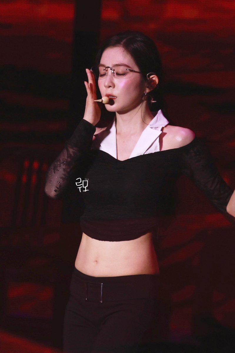 ohtokkie's tweet photo. IRENE??????? https://t.co/wD4Gbl9blu