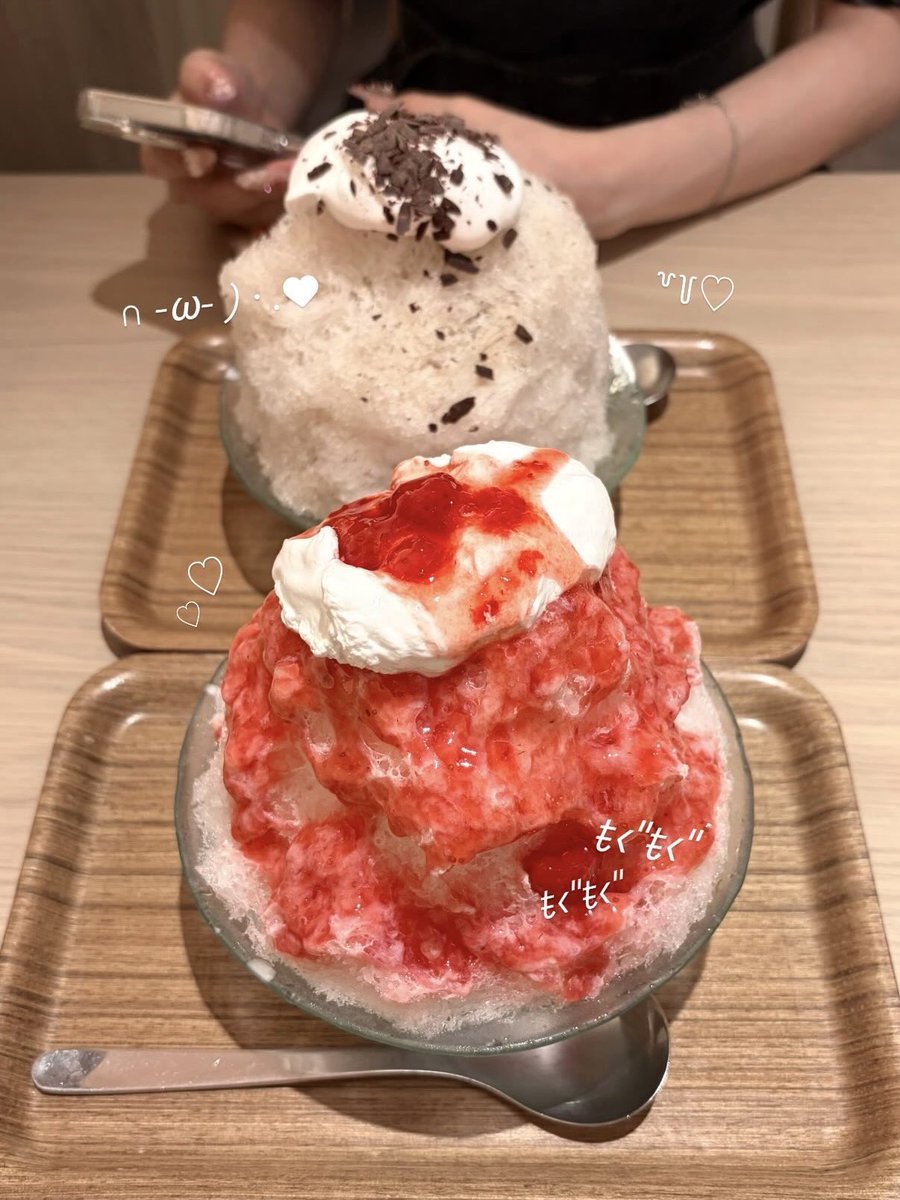 mon1chu's tweet photo. 天王寺にあるかき氷たべた🍧♡
#日常垢 #日常垢さんと繋がりたい #雑多垢さんと繋がりたい https://t.co/N5KGiN2cEb