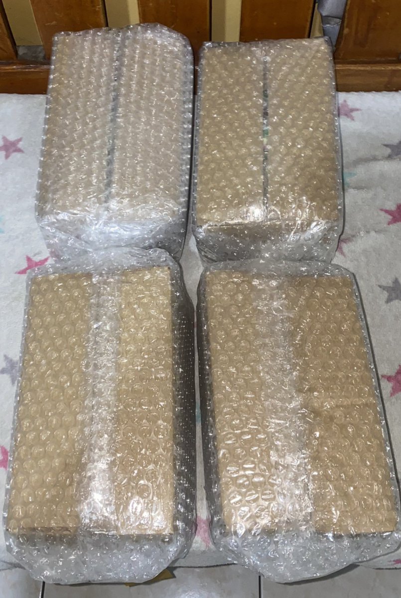 beanbeannie25's tweet photo. #BeanSnacksGA
PH 🇵🇭

2 winners (via random scroll)

✨RT &amp; LIKE
✨followers only
✨winner must be willing to shoulder sf

ends August 12, 6pm.

p.s. pics for reference only (snacks may change depending on availability) https://t.co/FhtFMhEoH4