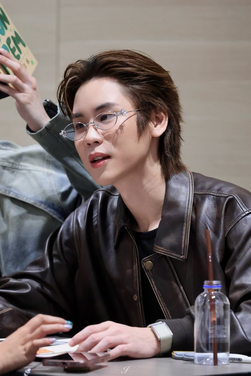 iuiucn's tweet photo. リムレス良すぎる🥹🤍🤍🤍

BPP FANSIGN INT NOVEL FEST
#งานมหกรรมนิยายนานาชาติ2026xBounPrem
#prem_space @Prem_space https://t.co/u1BtMJunAo